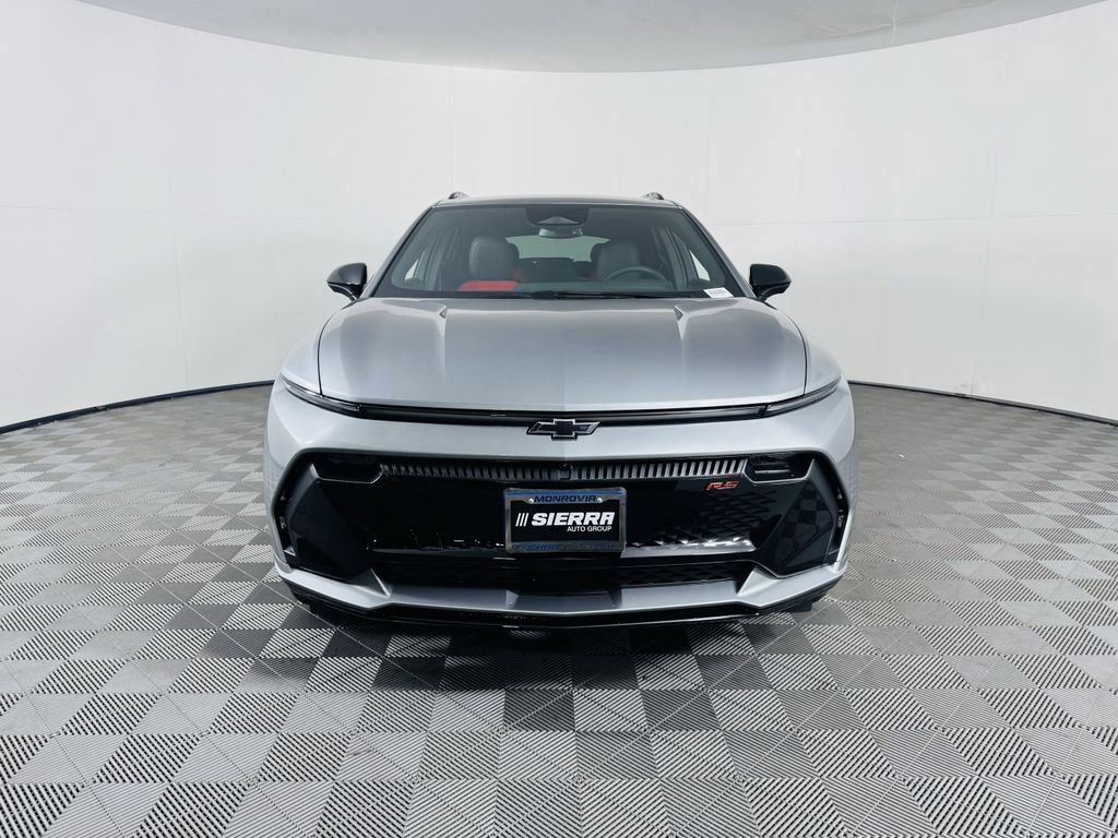 Used 2025 Chevrolet Equinox EV RS image 3