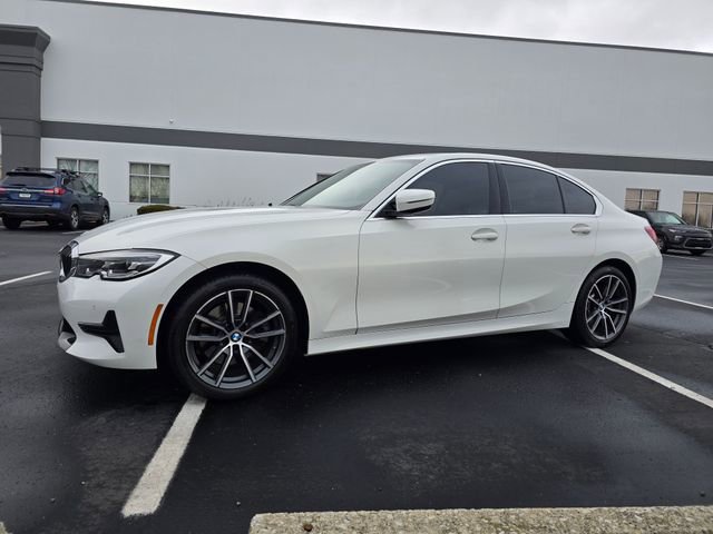 Used 2021 BMW 330i xDrive Sedan w/ Convenience Package image 11