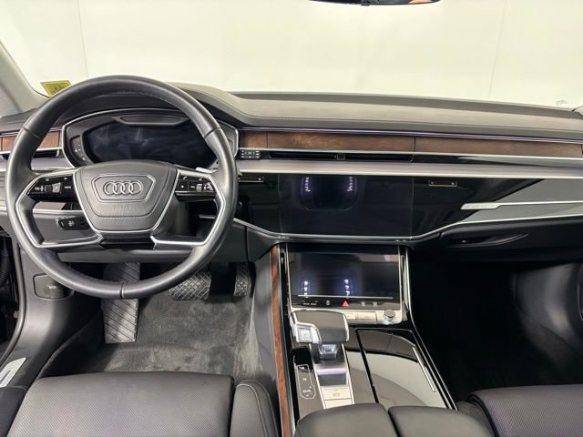 Used 2024 Audi A8 L 3.0T AWD/4WD image 13