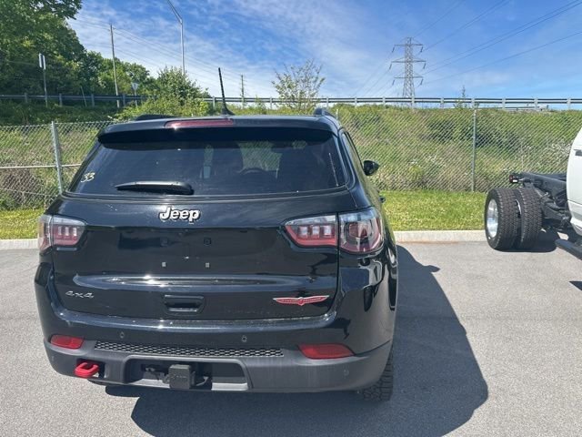 Used 2025 Jeep Compass Trailhawk w/ Trailer Tow Group AWD/4WD image 22