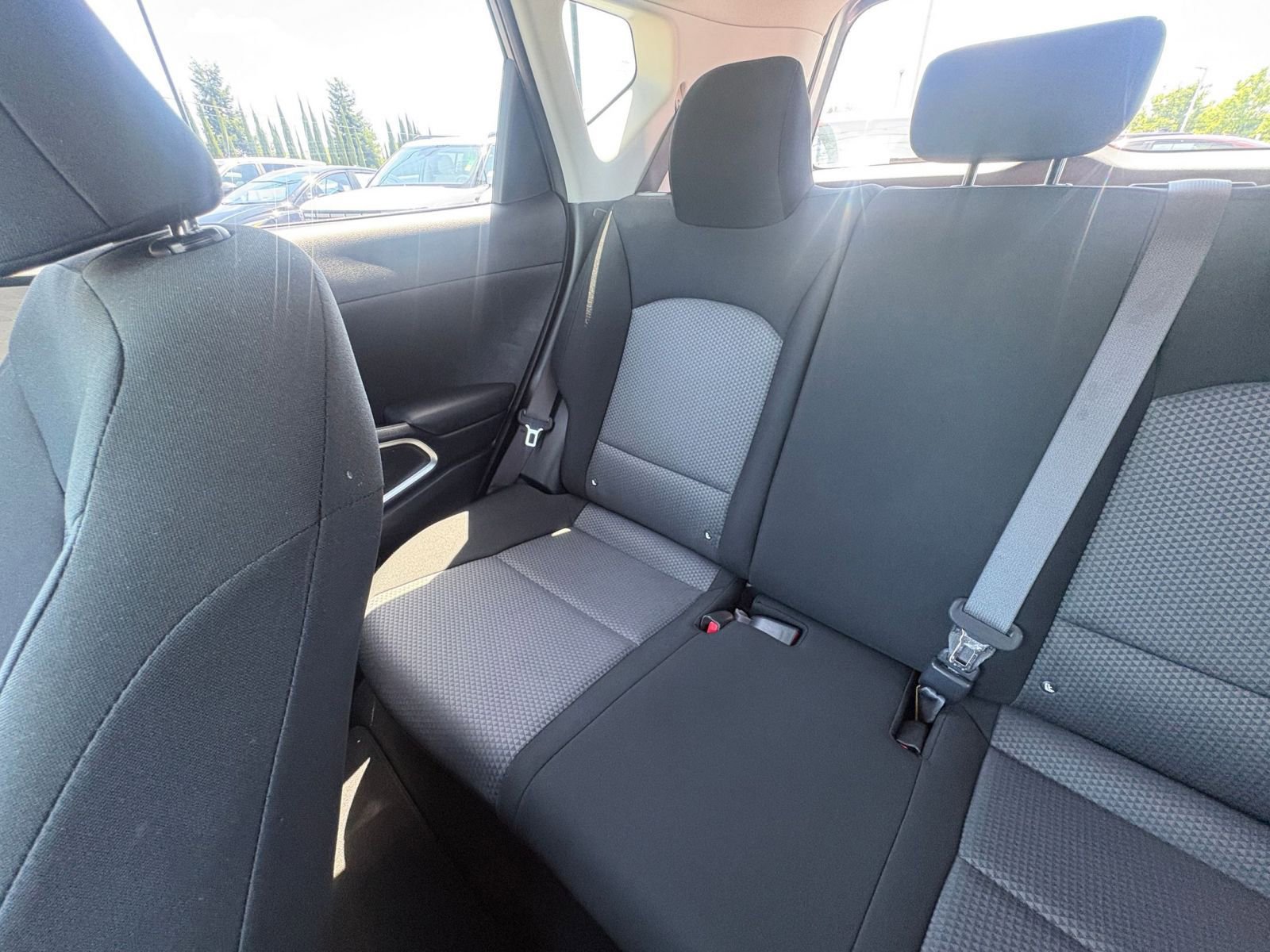 Used 2025 Kia Soul LX w/ LX Technology Package FWD image 37
