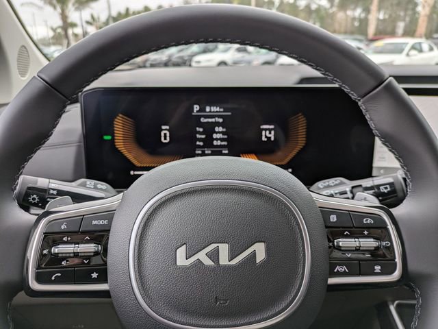 New 2026 Kia Carnival LXS FWD image 33