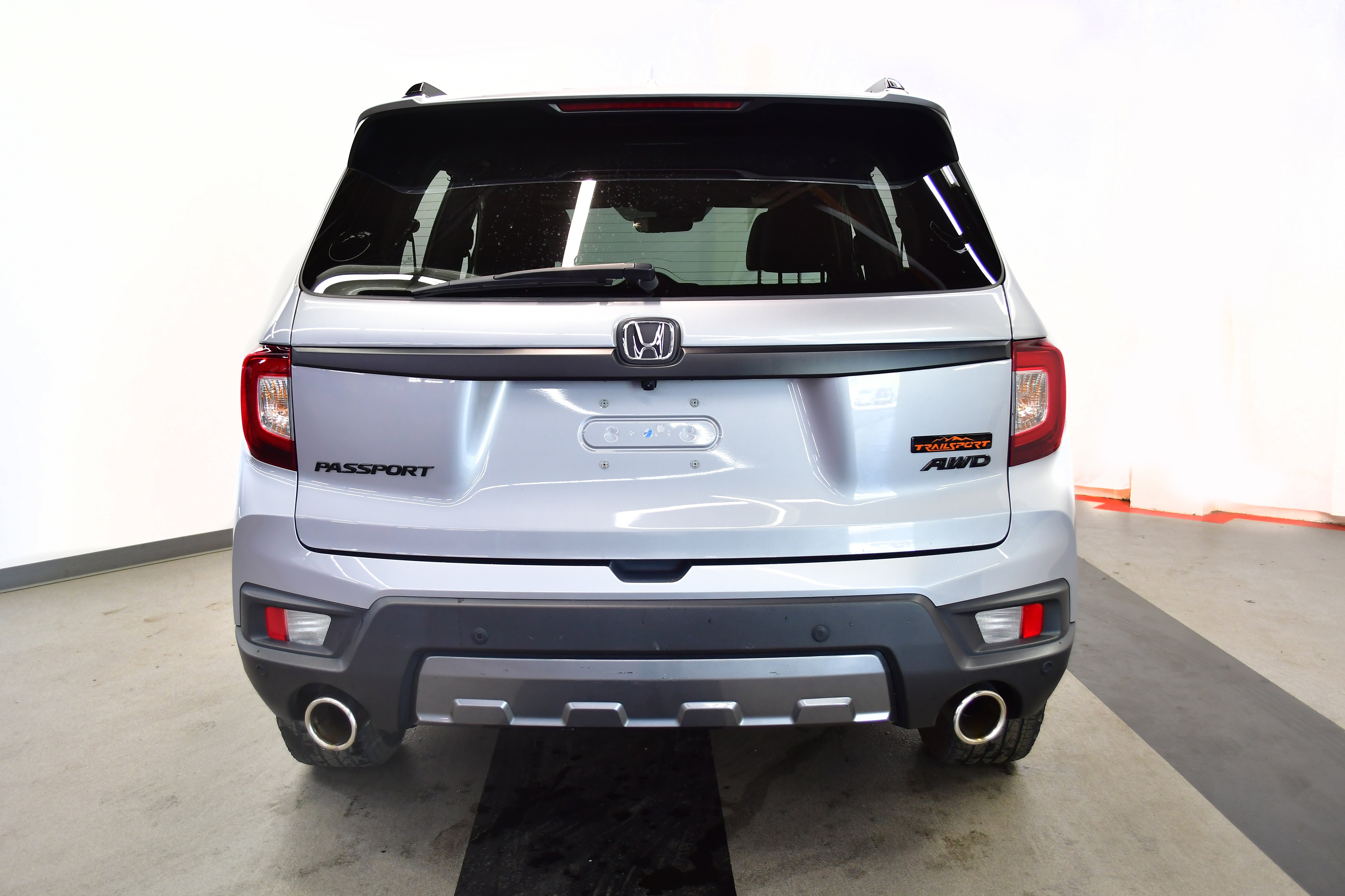 Used 2023 Honda Passport TrailSport image 6