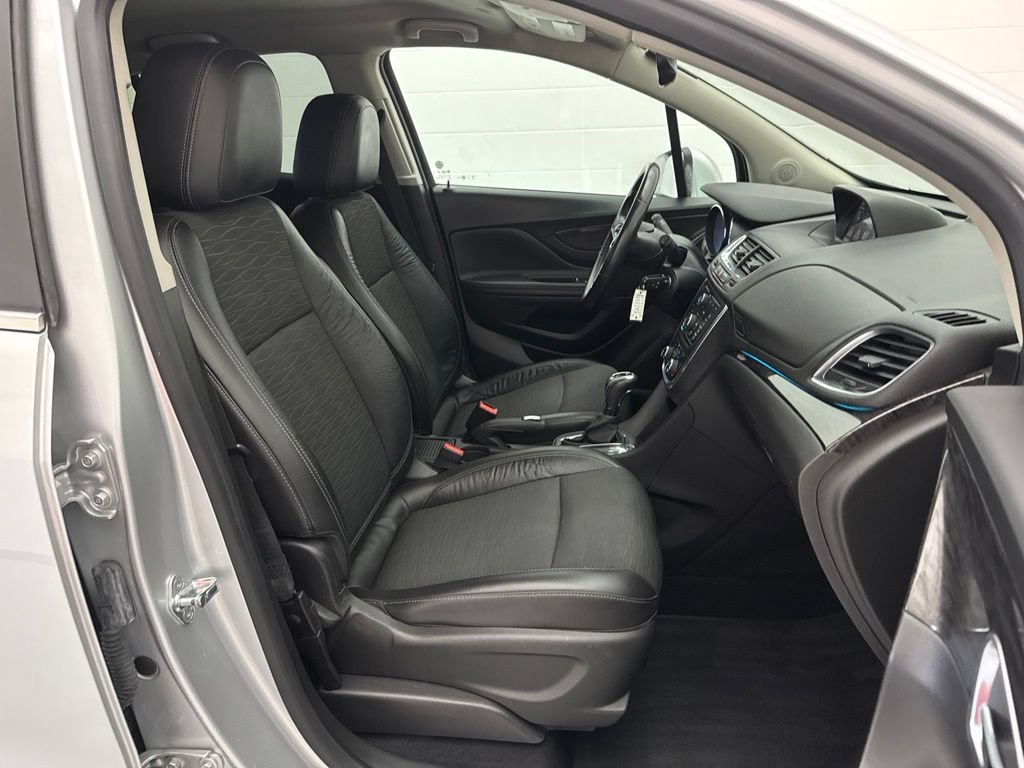 Used 2016 Buick Encore Convenience FWD image 39