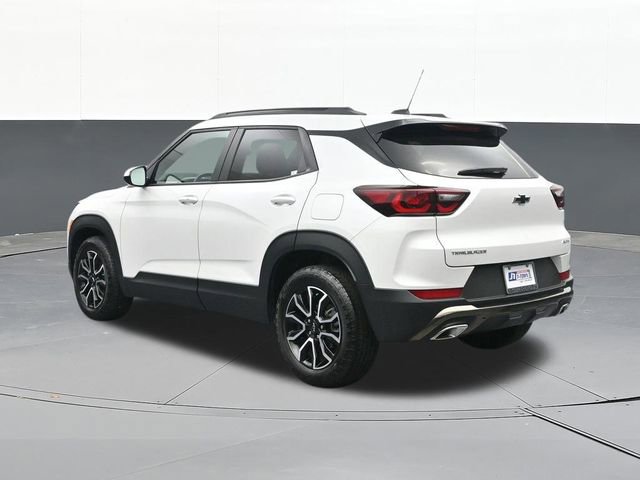 Used 2025 Chevrolet TrailBlazer ACTIV image 9