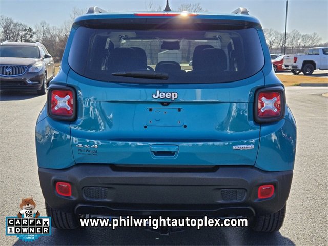 Used 2022 Jeep Renegade Latitude w/ Sun/Sound Group image 4