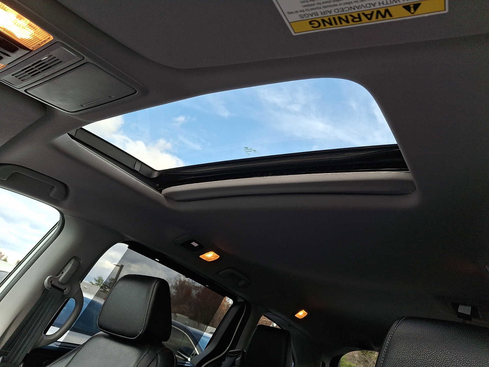 Used 2023 Honda Odyssey EX-L image 12