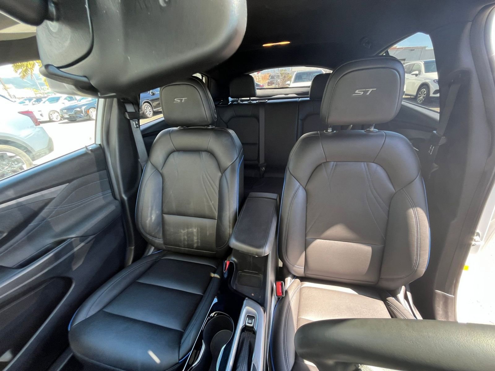 Used 2025 Buick Envista Sport Touring image 32