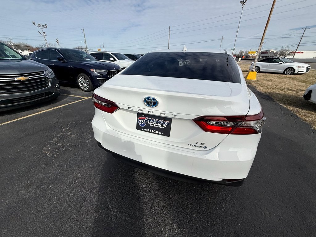 Used 2022 Toyota Camry LE image 4