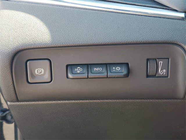 Used 2024 Buick Enclave Premium image 20