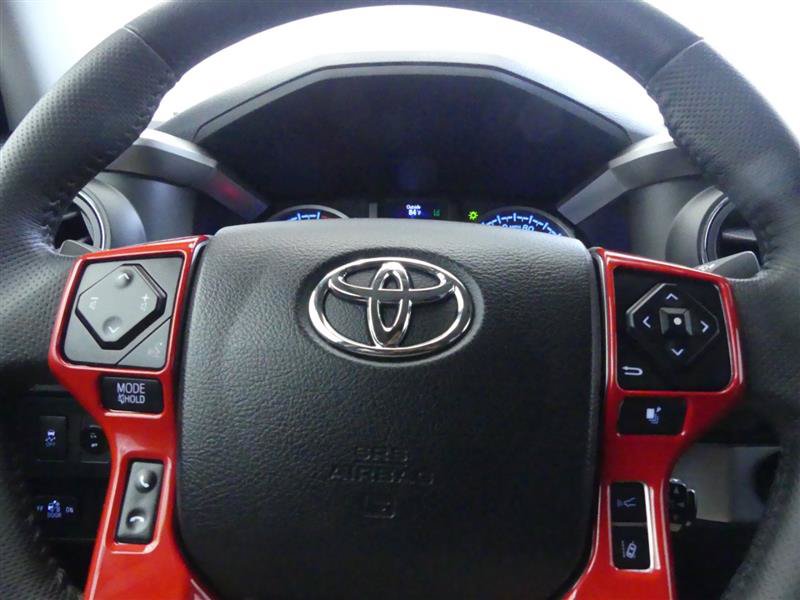 Used 2022 Toyota Tacoma SR5 AWD/4WD image 14
