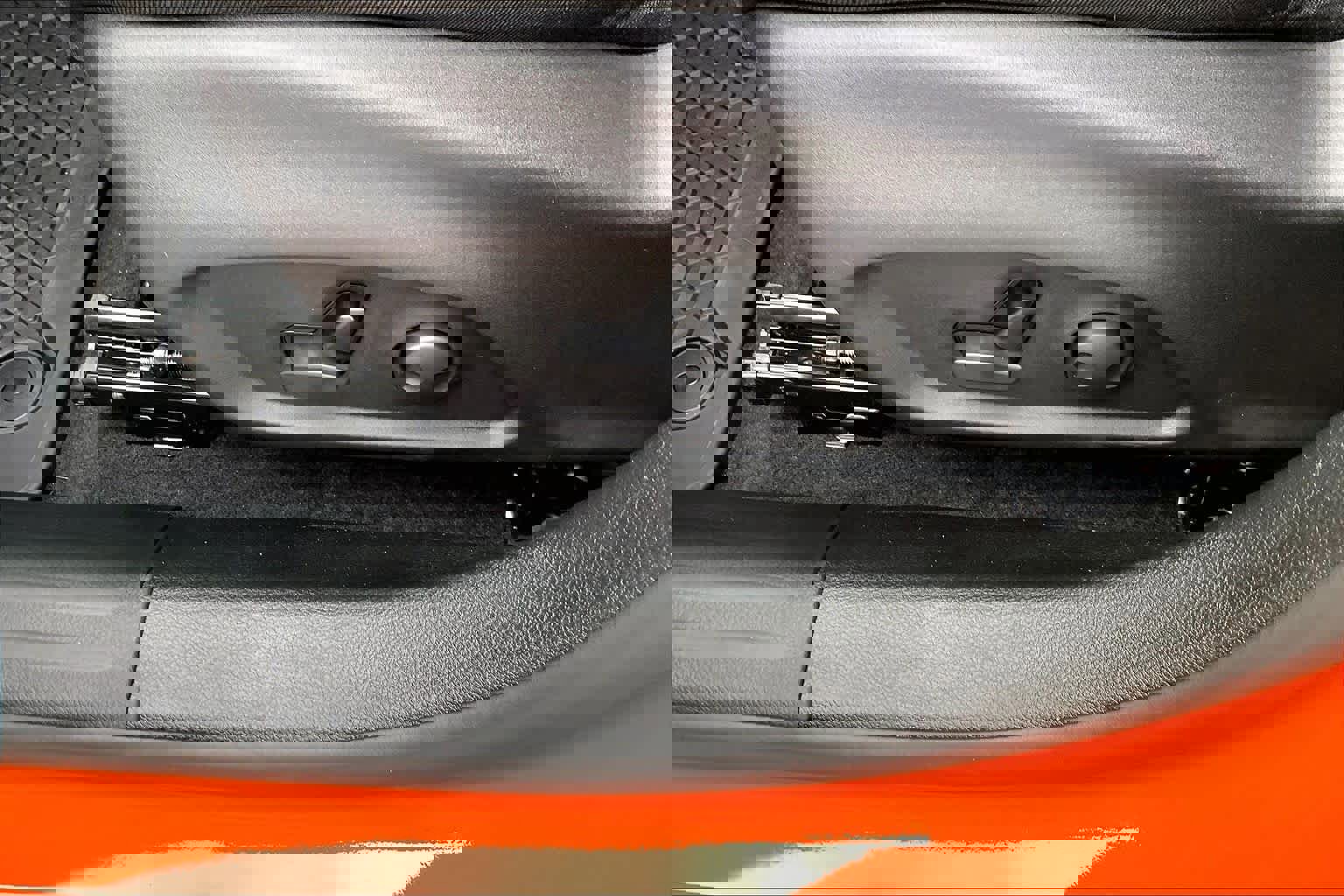 New 2026 Jeep Compass Latitude w/ Sun and Sound Group image 16