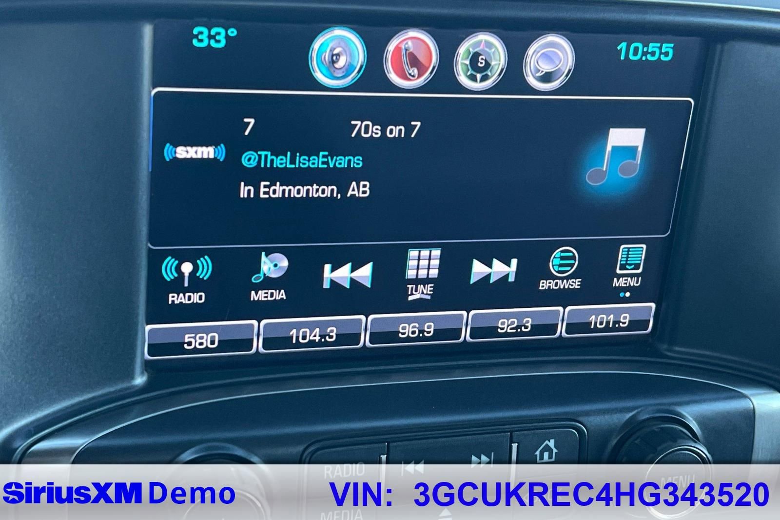 Used 2017 Chevrolet Silverado 1500 LT w/ All Star Edition image 29