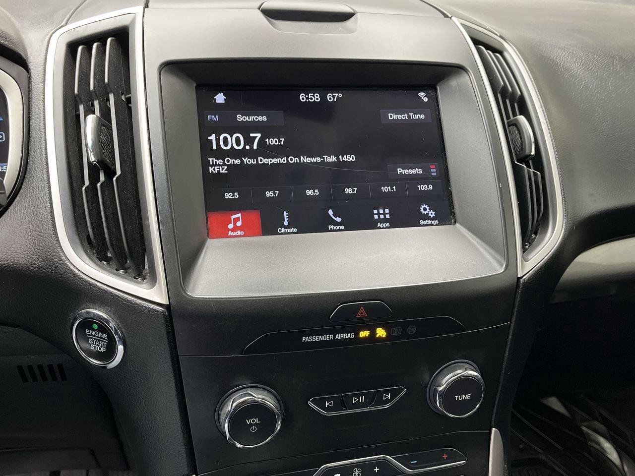 Used 2019 Ford Edge SEL w/ Equipment Group 201A AWD/4WD image 18