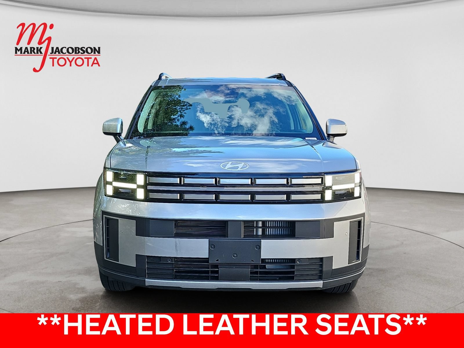 Used 2026 Hyundai Santa Fe SEL FWD image 3