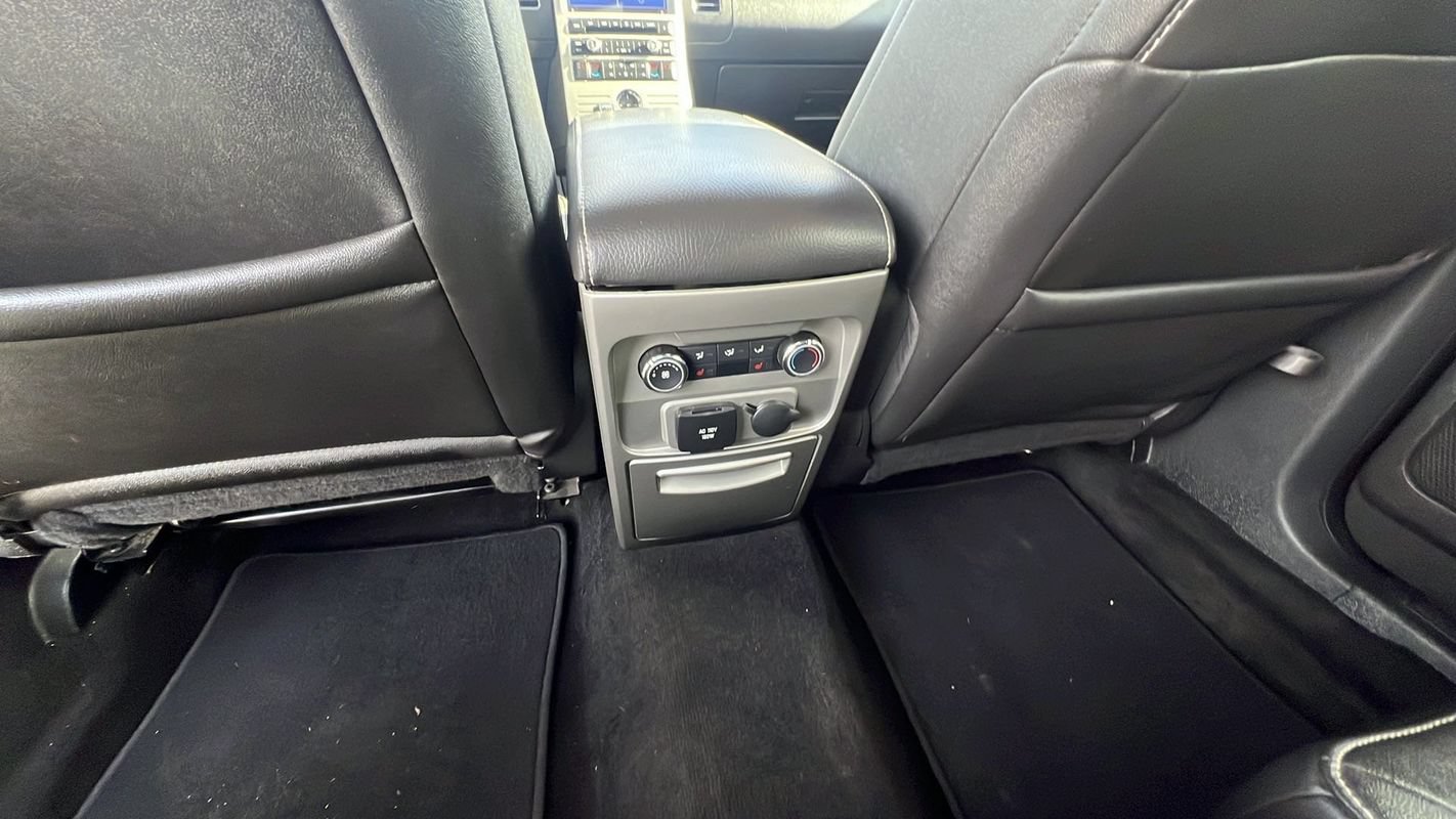 Used 2011 Ford Flex Limited w/ Rapid Spec Order Code AWD/4WD image 15