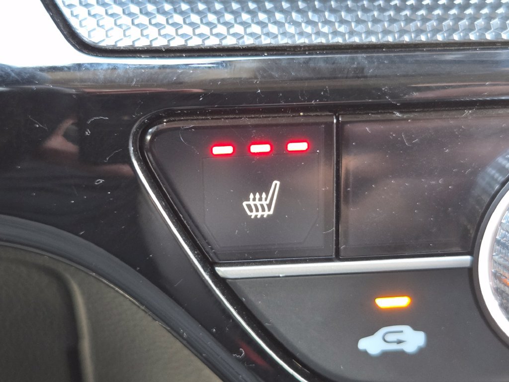 Used 2024 Honda CR-V EX-L image 8