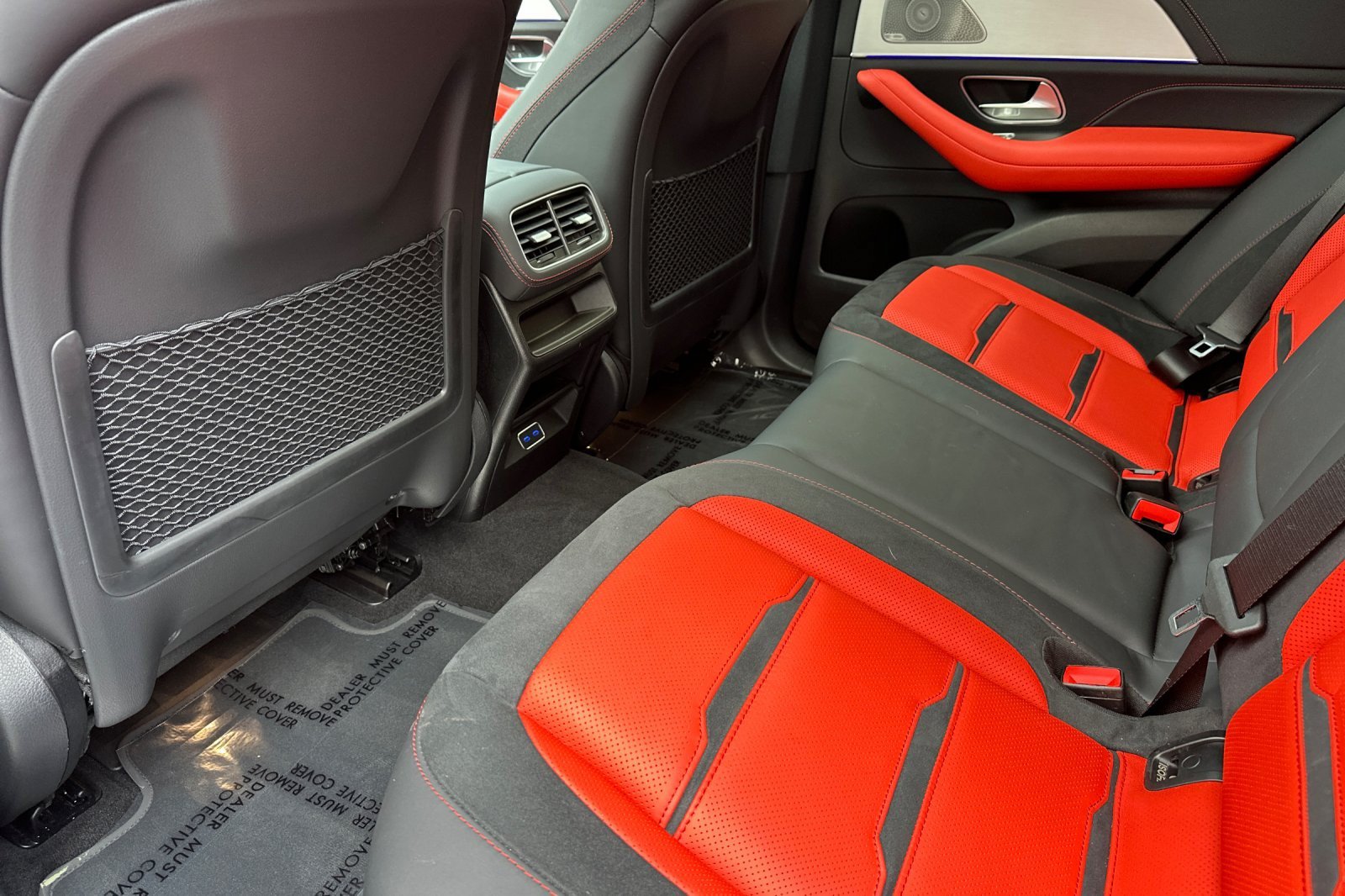 Used 2024 Mercedes-Benz GLE 53 AMG 4MATIC Coupe image 11