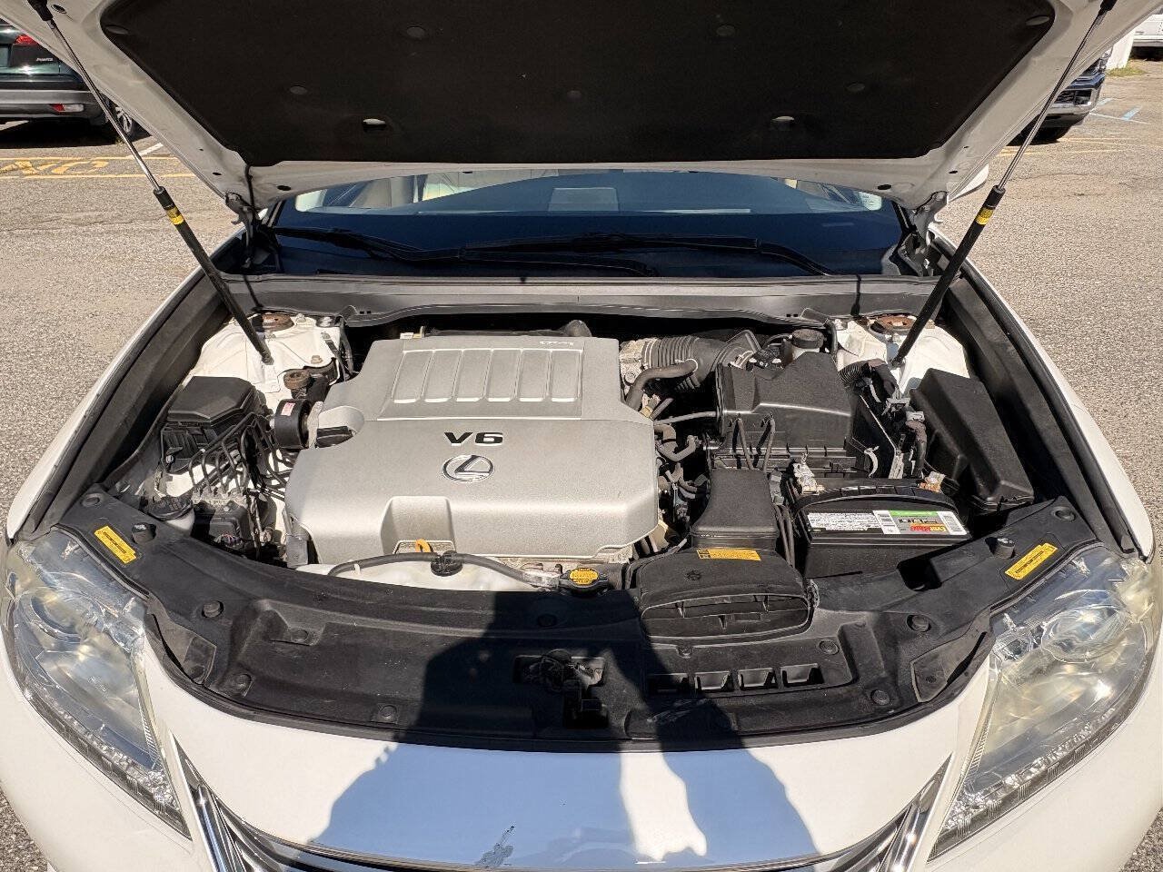 Used 2014 Lexus ES 350 w/ Luxury Package FWD image 32