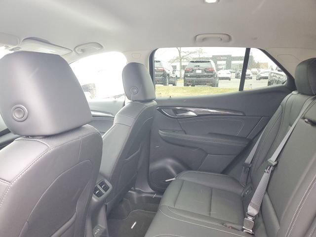 Used 2023 Buick Envision Essence image 10