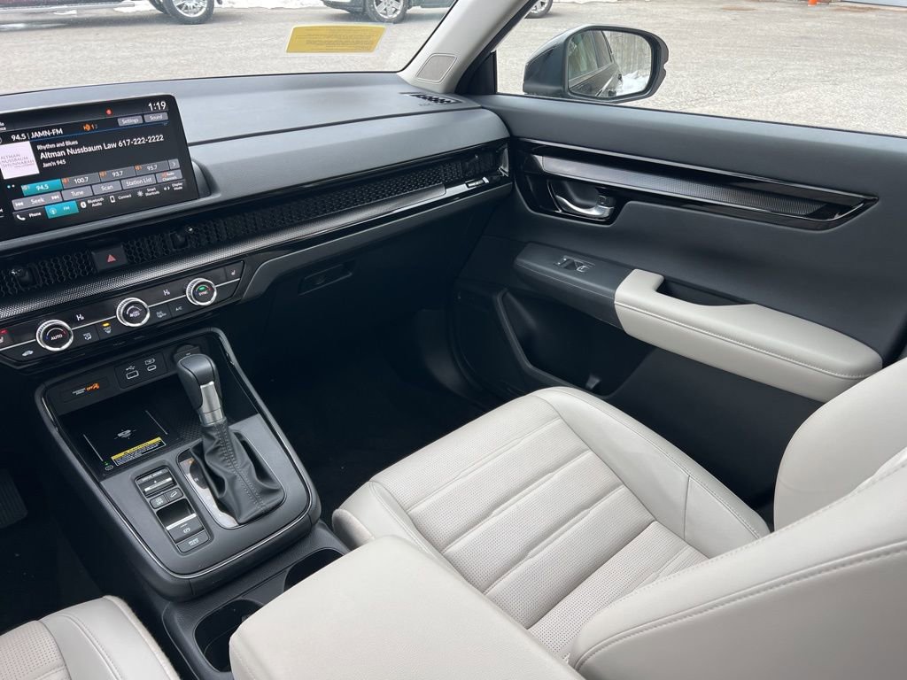 Used 2025 Honda CR-V EX-L image 22