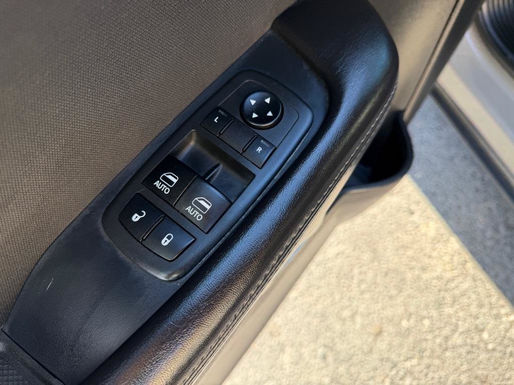 Used 2018 Dodge Challenger SXT RWD image 16