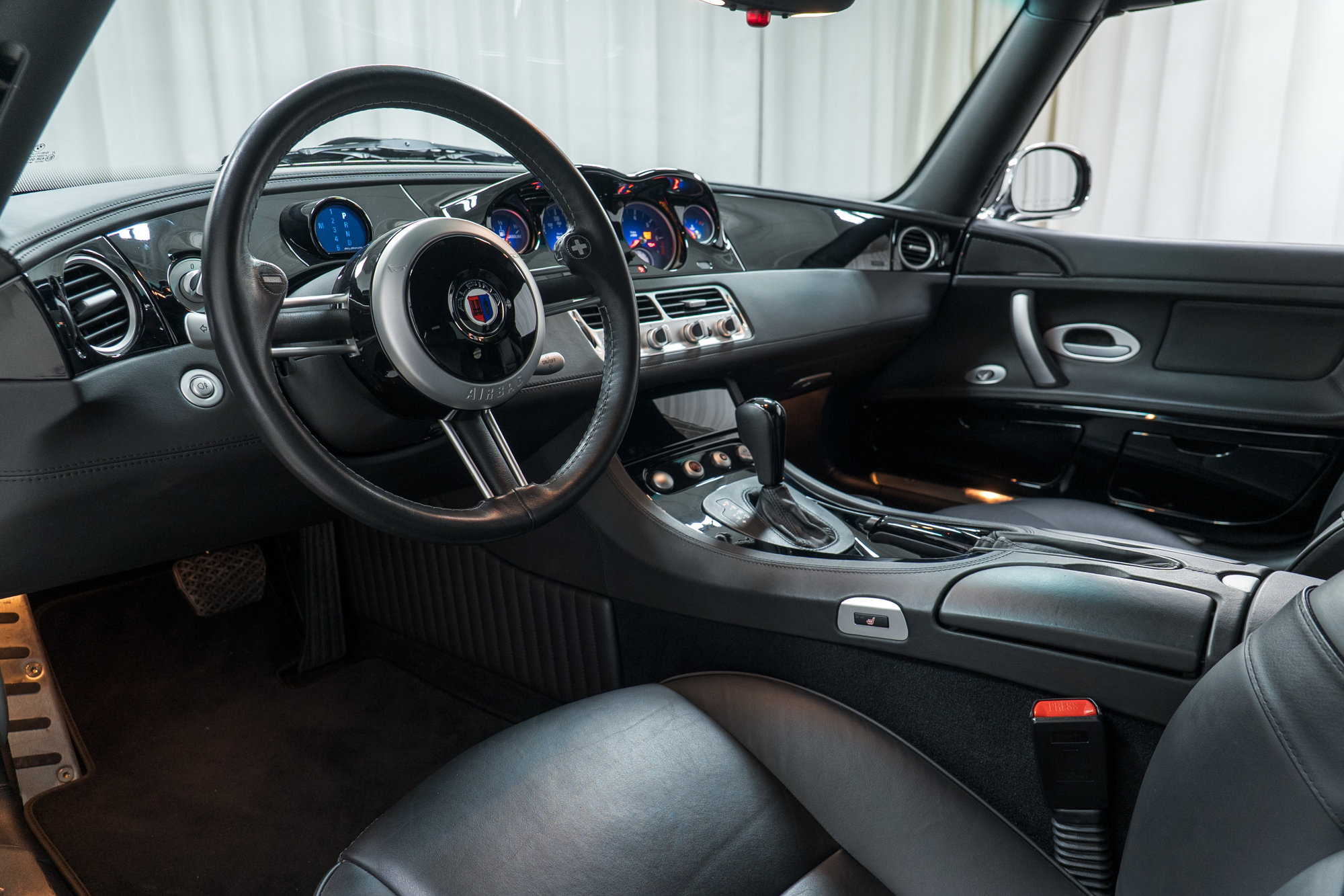 Used 2003 BMW Z8 Alpina image 17