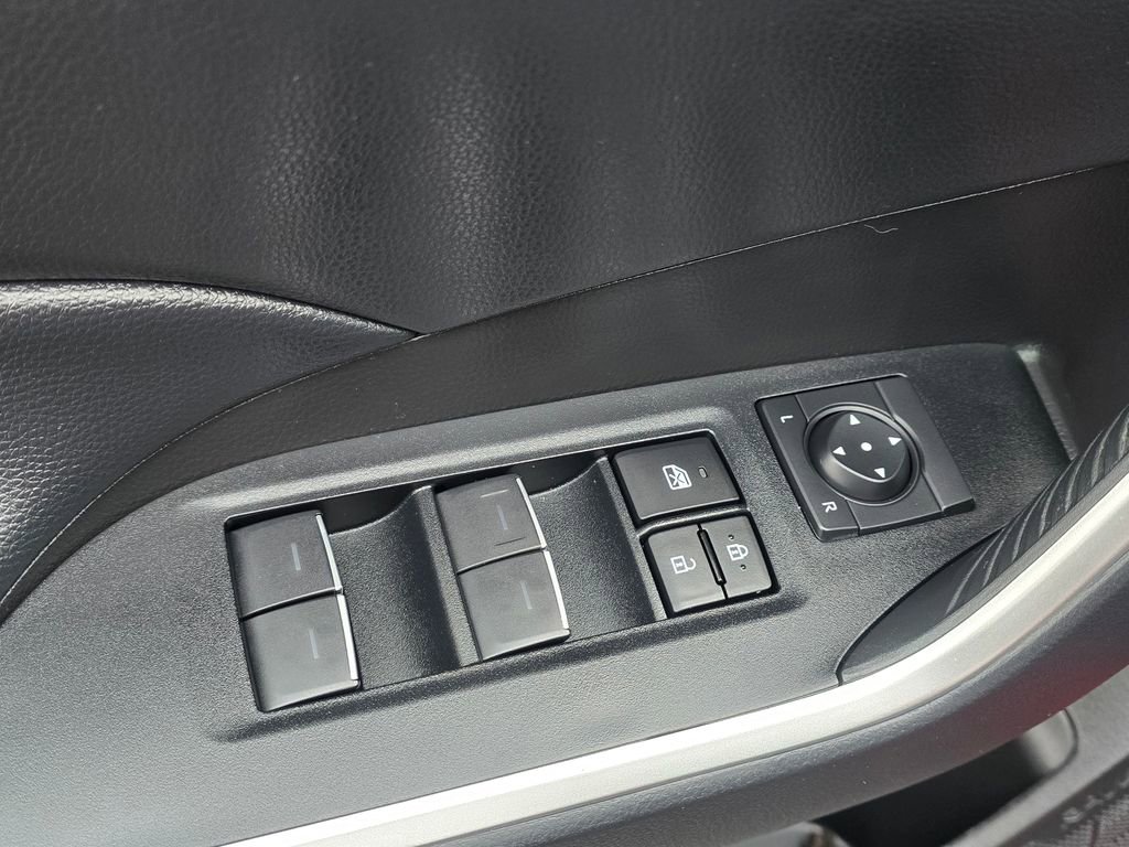 Used 2023 Toyota RAV4 XLE w/ Convenience Package AWD/4WD image 18