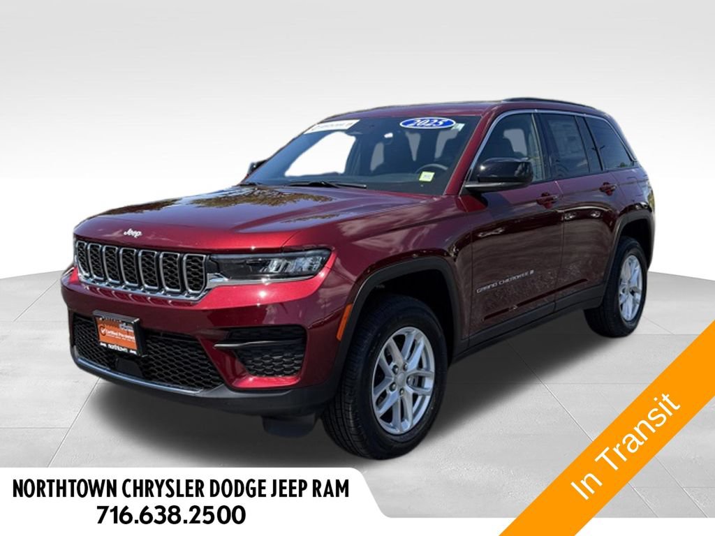 Certified 2025 Jeep Grand Cherokee Laredo X w/ Luxury Tech Group I AWD/4WD video 1