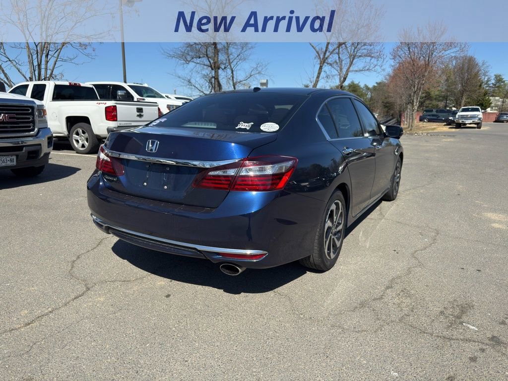 Used 2017 Honda Accord EX-L image 3
