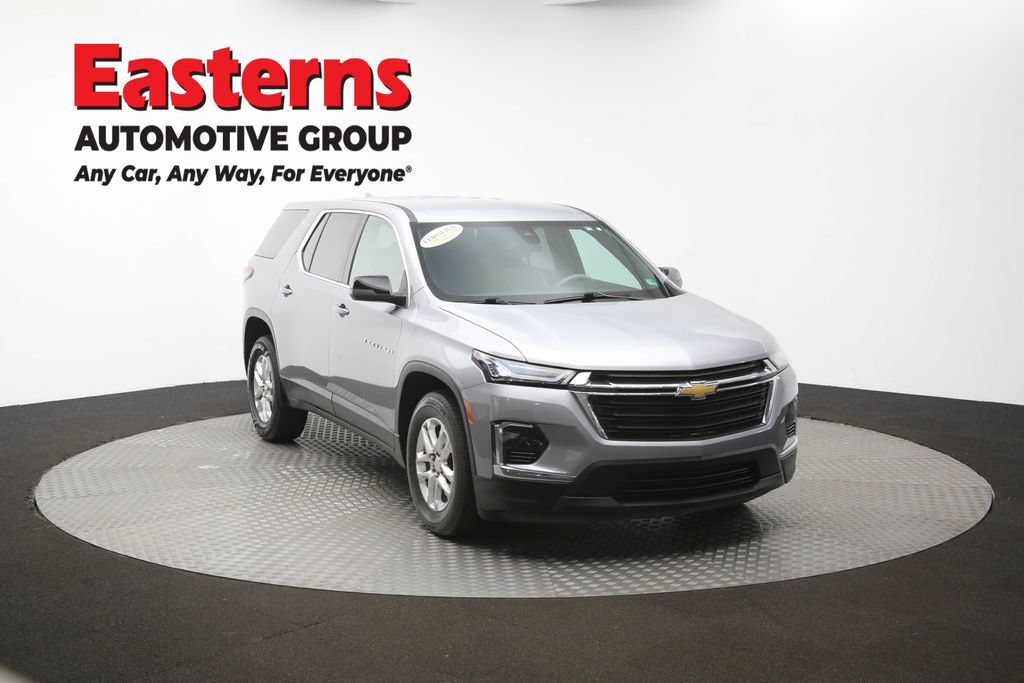 Used 2023 Chevrolet Traverse LS FWD image 49