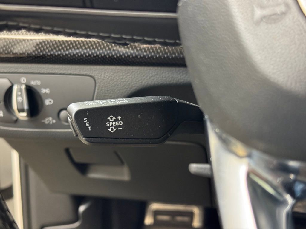 Used 2020 Audi SQ5 Premium Plus w/ Premium Plus Package image 37