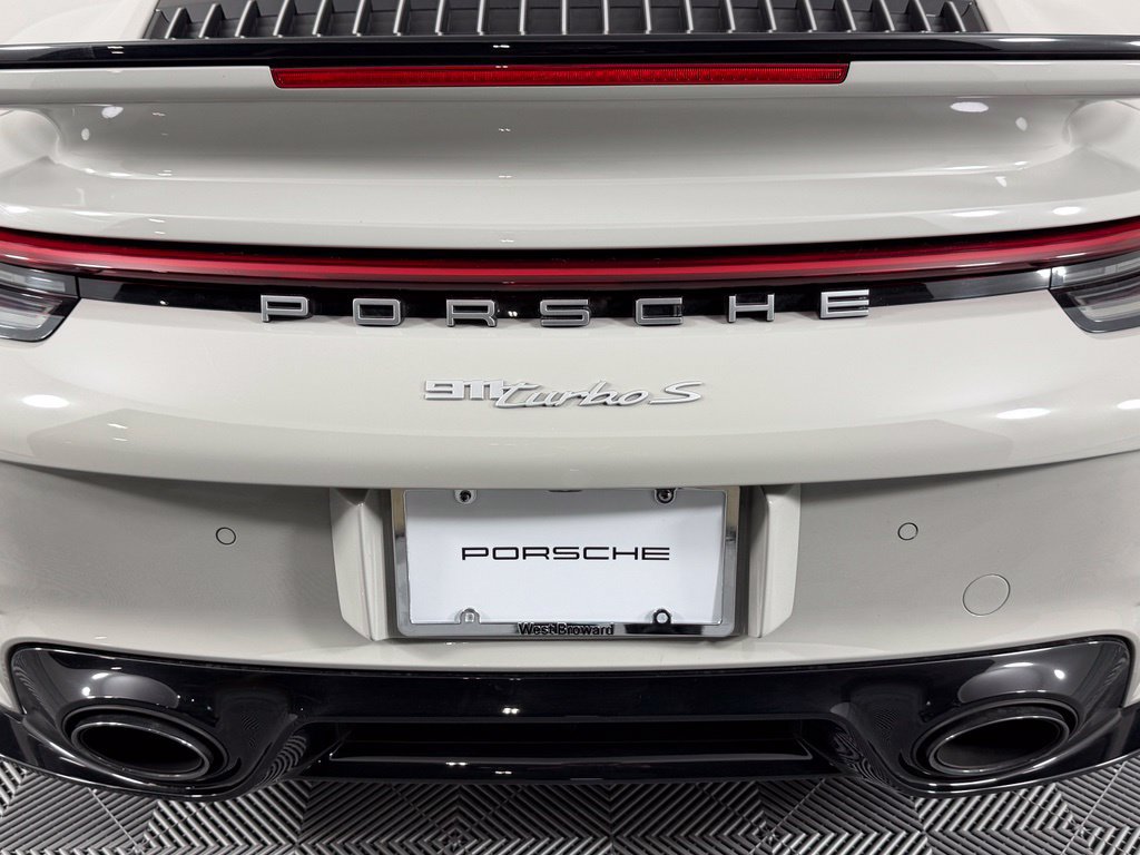 Certified 2022 Porsche 911 Turbo S AWD/4WD image 15