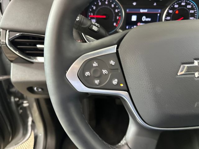 Used 2023 Chevrolet Traverse RS image 15