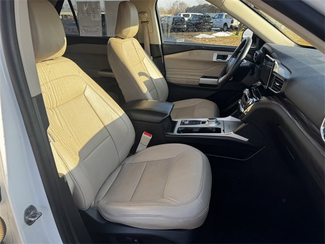 Used 2024 Ford Explorer Limited image 14