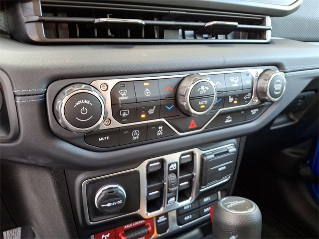 New 2025 Jeep Gladiator Mojave w/ Convenience Group image 7