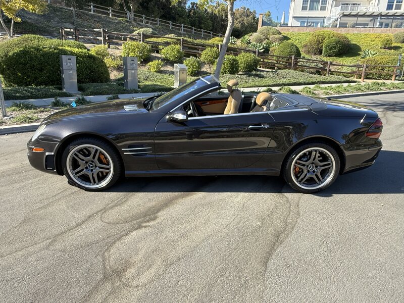 Used 2006 Mercedes-Benz SL 65 AMG image 5