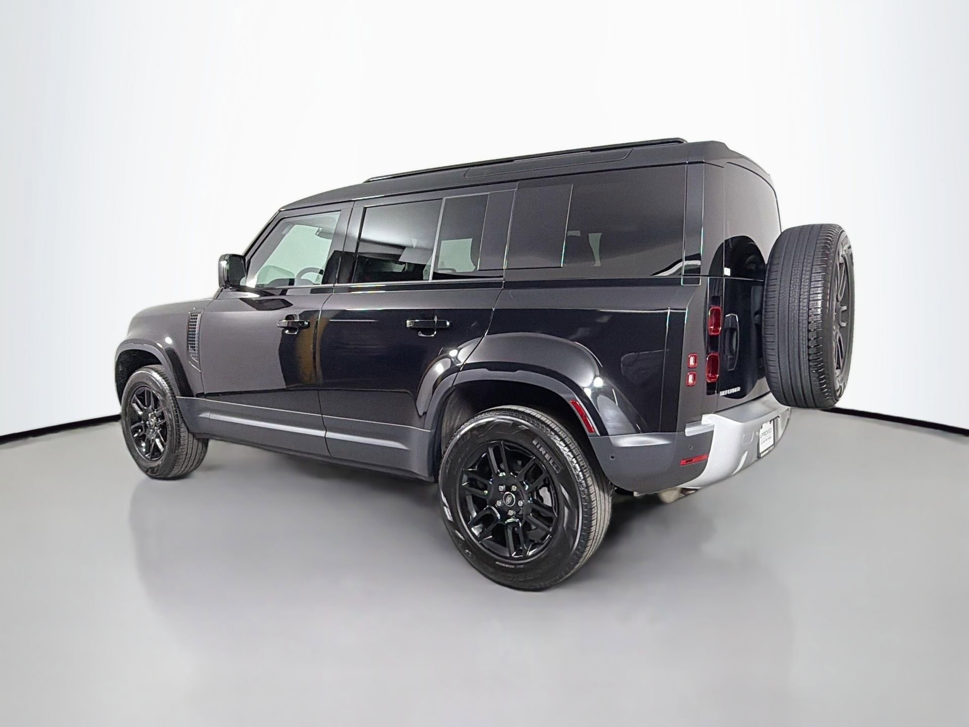 Certified 2025 Land Rover Defender 110 S image 8
