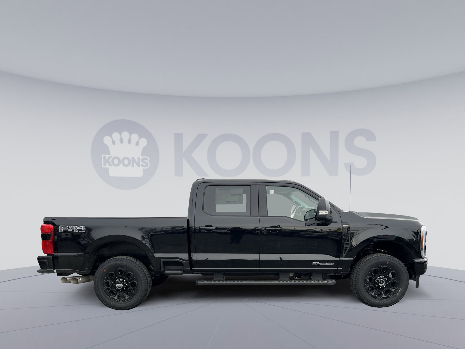 New 2026 Ford F250 Lariat w/ Black Appearance Package image 8