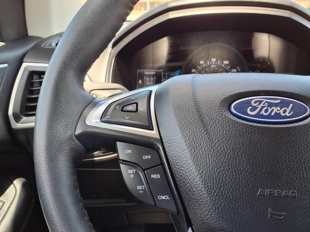 Used 2023 Ford Edge SEL w/ Sport Appearance Package AWD/4WD image 36