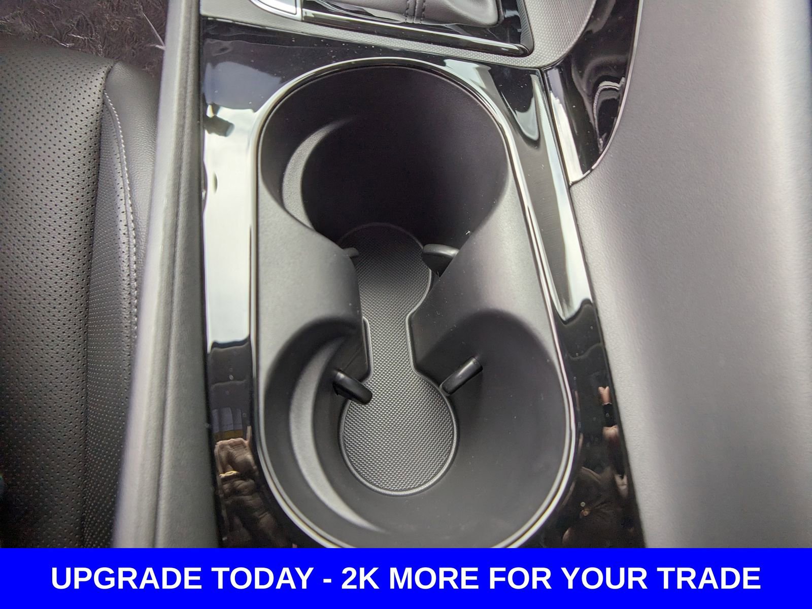 New 2026 Hyundai Elantra Limited image 30