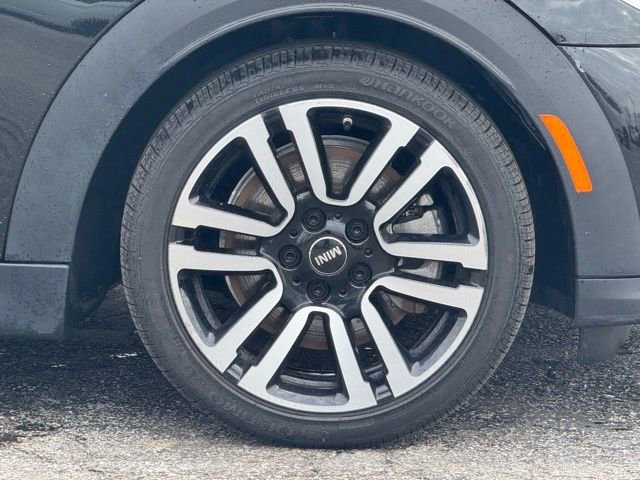 Used 2023 MINI Cooper S w/ Signature Upholstery Package image 3