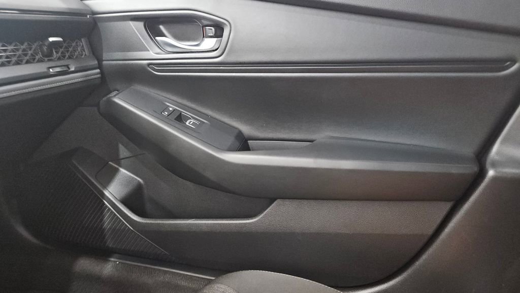 Used 2023 Honda Accord EX image 35