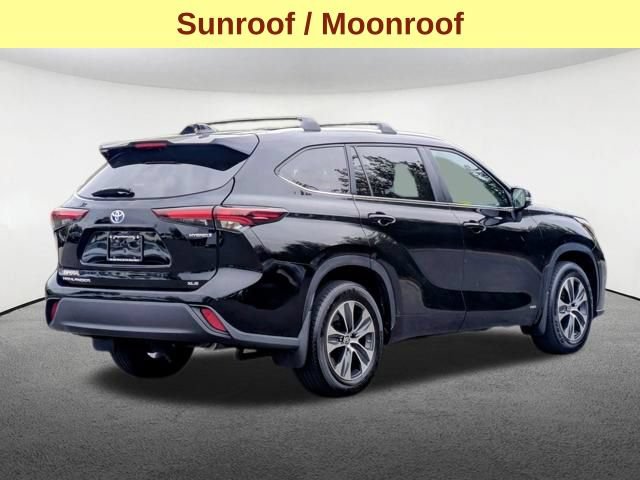 Certified 2024 Toyota Highlander XLE AWD/4WD image 6