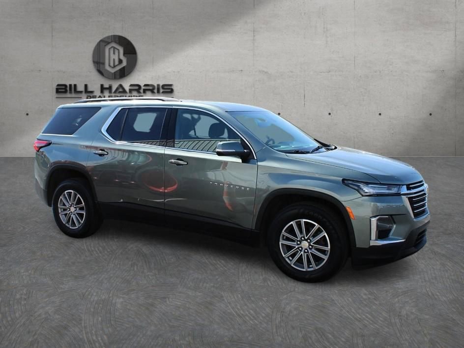 Used 2023 Chevrolet Traverse LT image 4