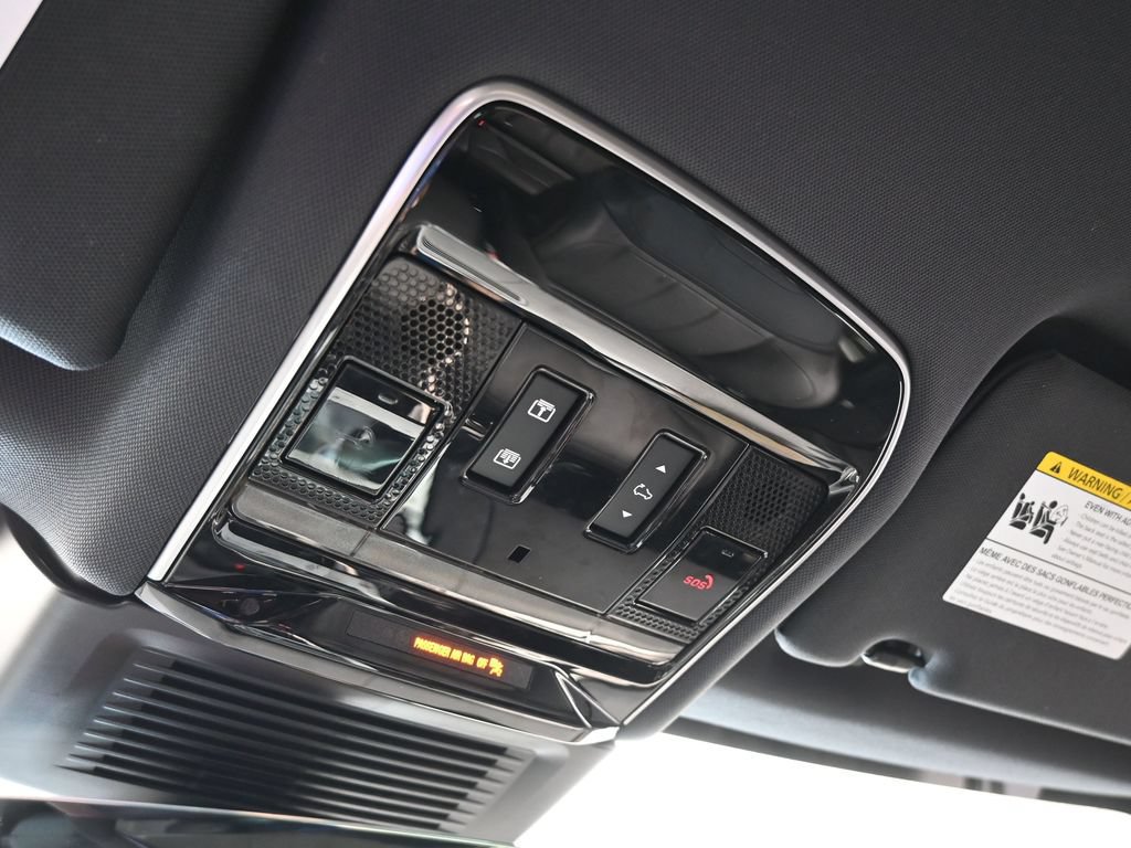 Used 2024 Land Rover Range Rover Sport Dynamic SE AWD/4WD image 29