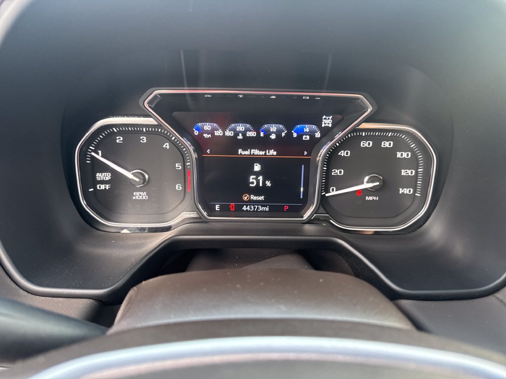 Used 2021 GMC Yukon SLT w/ SLT Premium Package AWD/4WD image 21