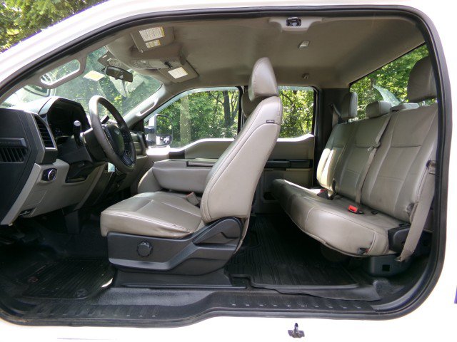 Used 2019 Ford F450 XL w/ XL Value Package AWD/4WD image 16