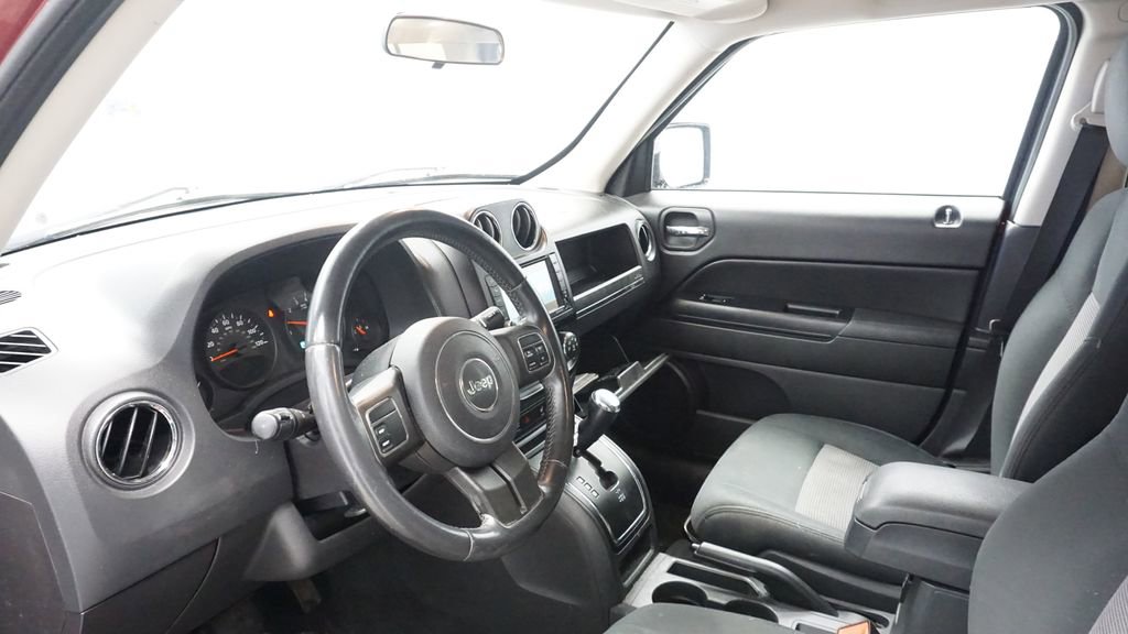 Used 2012 Jeep Patriot Latitude image 24