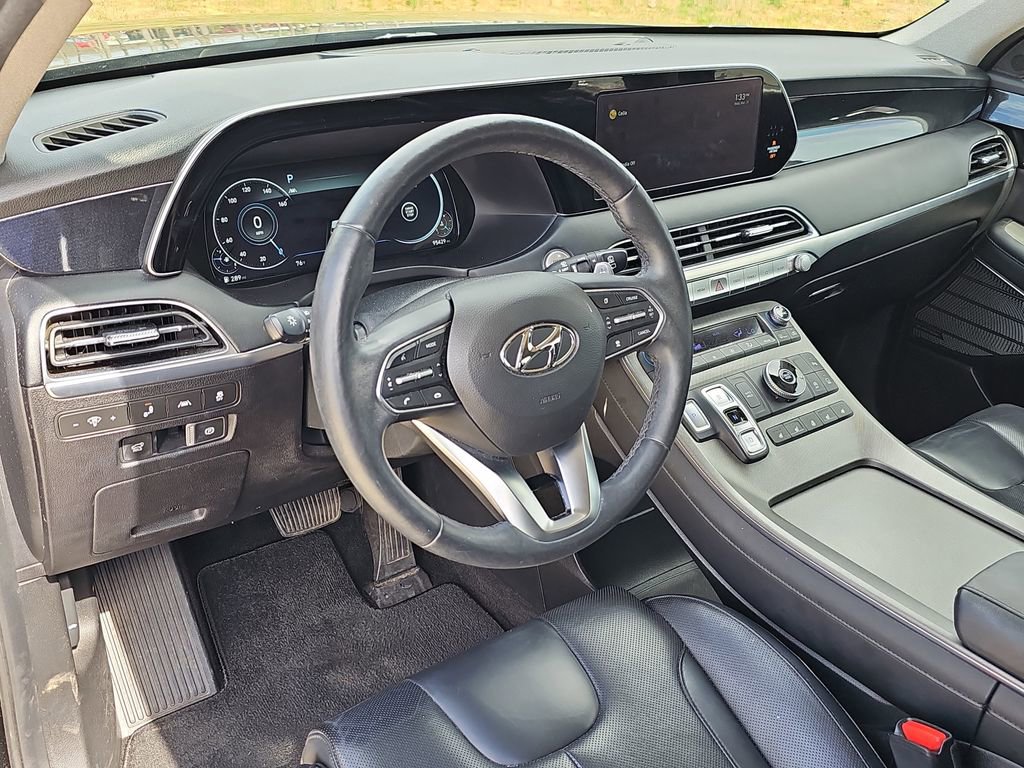 Used 2021 Hyundai Palisade Limited w/ Cargo Package image 16